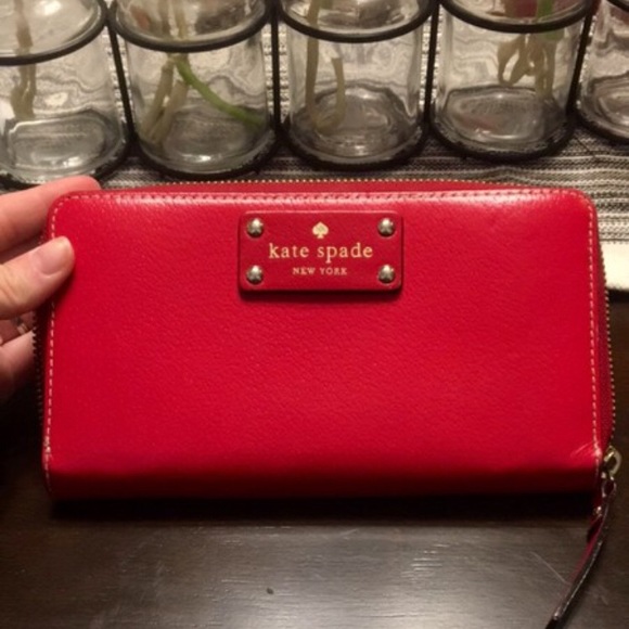 kate spade Handbags - Kate Spade Wallet